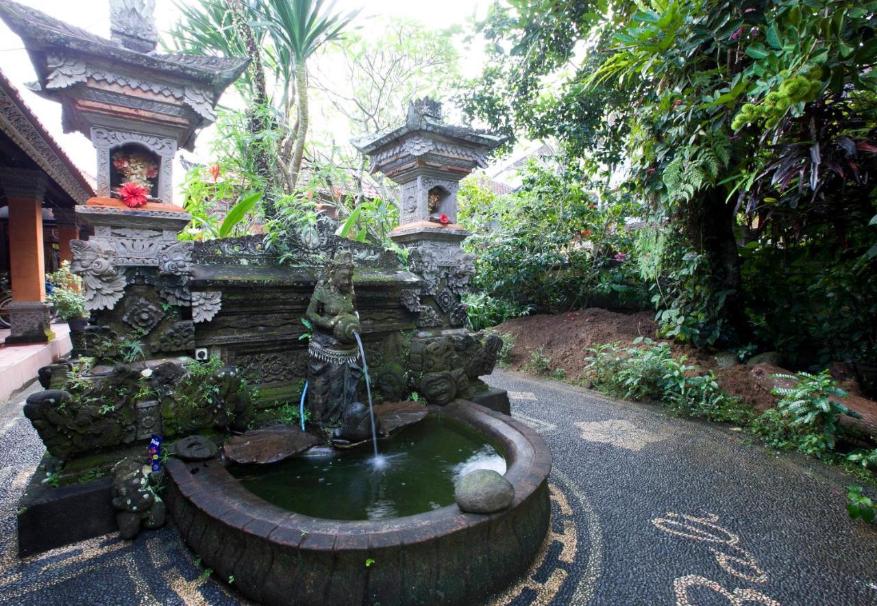 Batik Sekar Bali Guest House Ubud Exterior foto